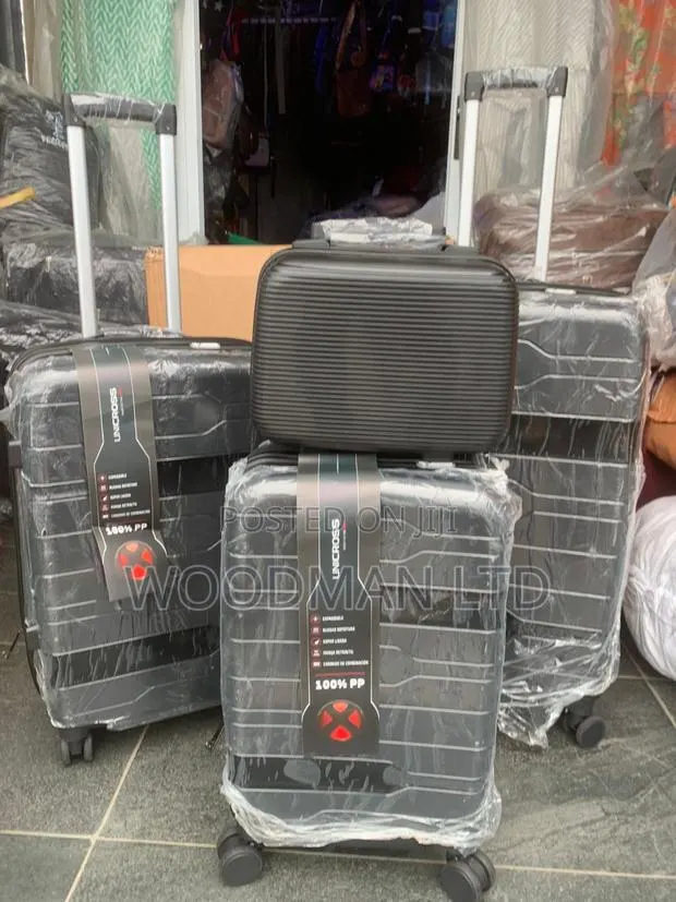 Luggage and Travel Bag 4 Sizes · Photo 1