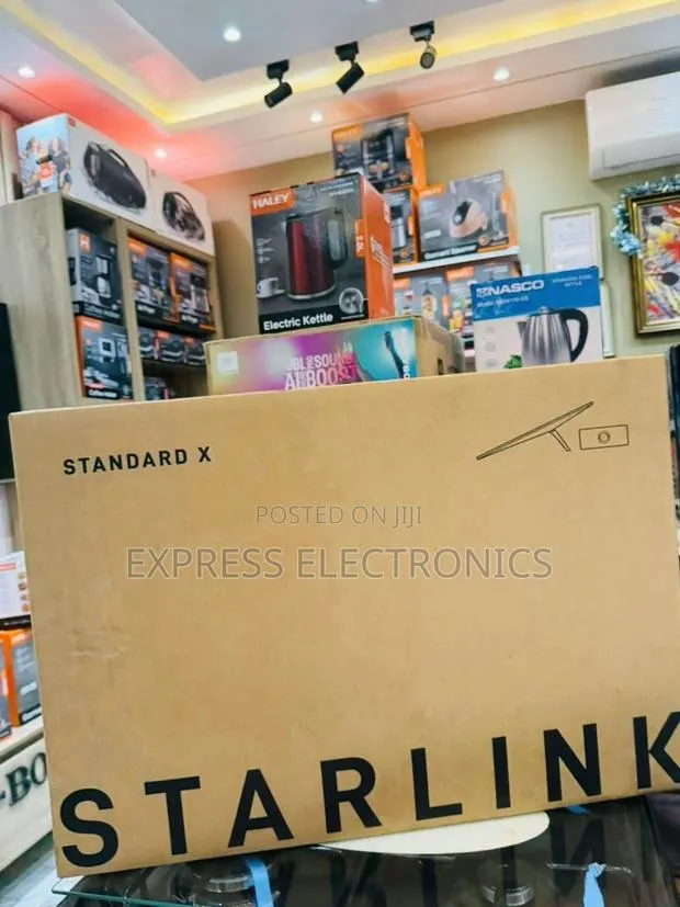 Ultra High Starlink Standard 4Xhigh-Speed Satellite Internet Hardware · Photo 1
