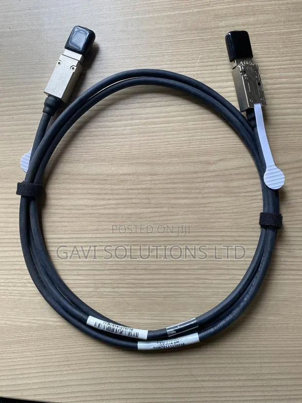 Emc Mini Sas Cable · Photo 1