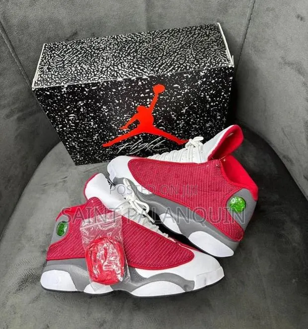 Nike Air Jordan 13 · Photo 1