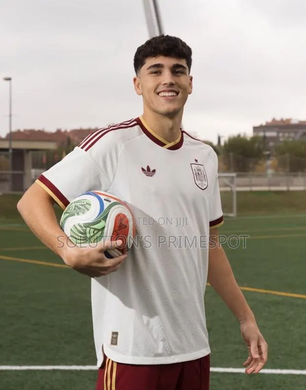 Spain World Cup Away Kit 2025/26 · Photo 1