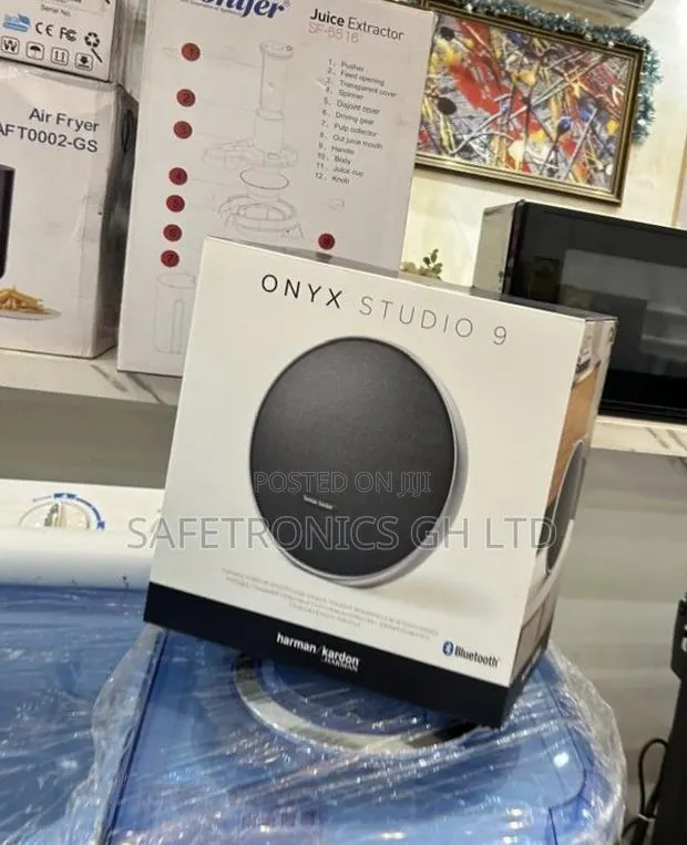 Fabulous Black Portable Bluetooth Onyx Studio 9 Electric Speaker · Photo 1