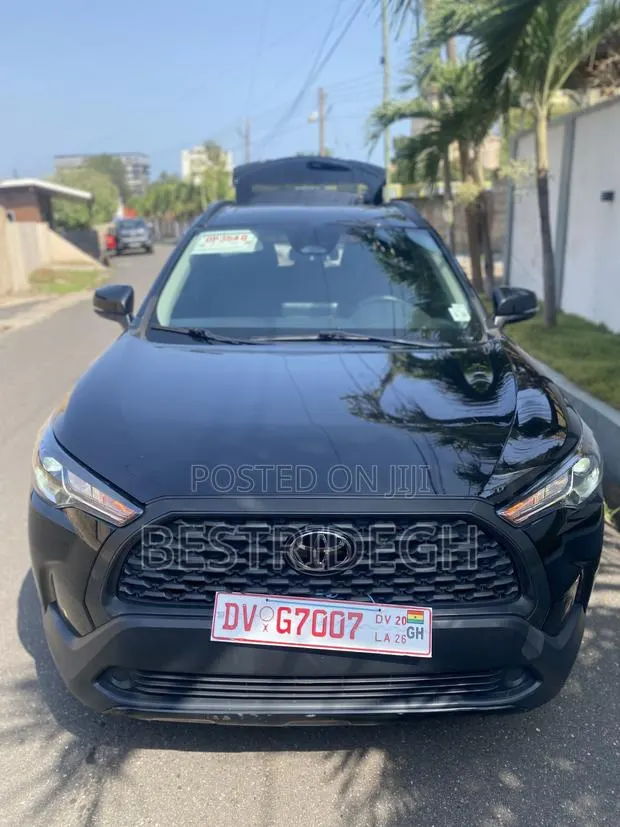 Toyota Corolla Cross 2023 Black · Photo 1