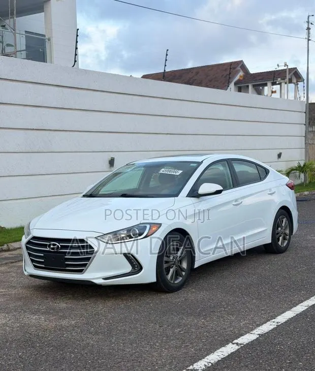 Hyundai Elantra 2017 White