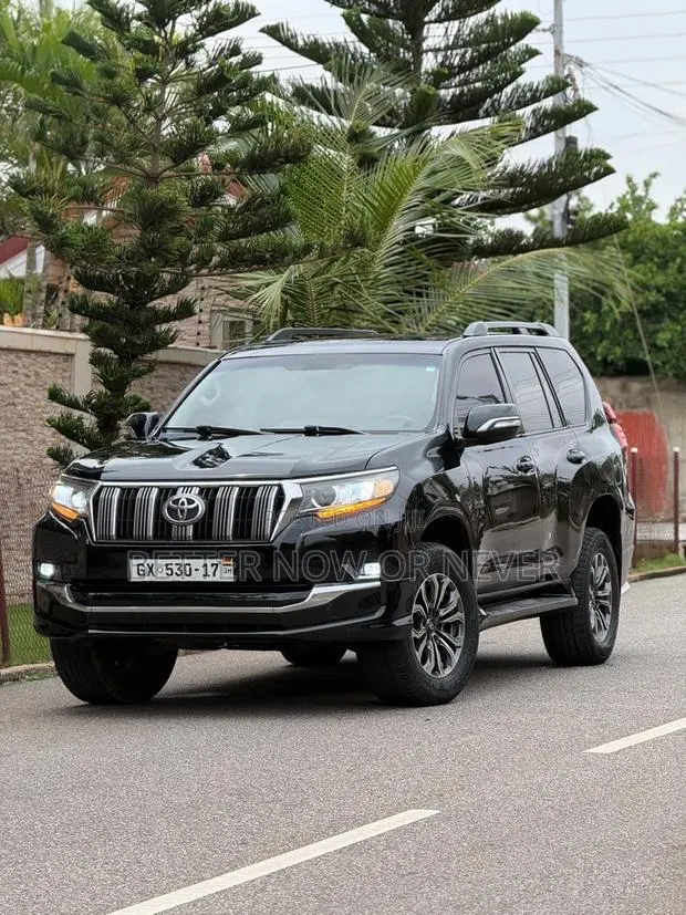 Toyota Land Cruiser Prado 4.0 2017 Black