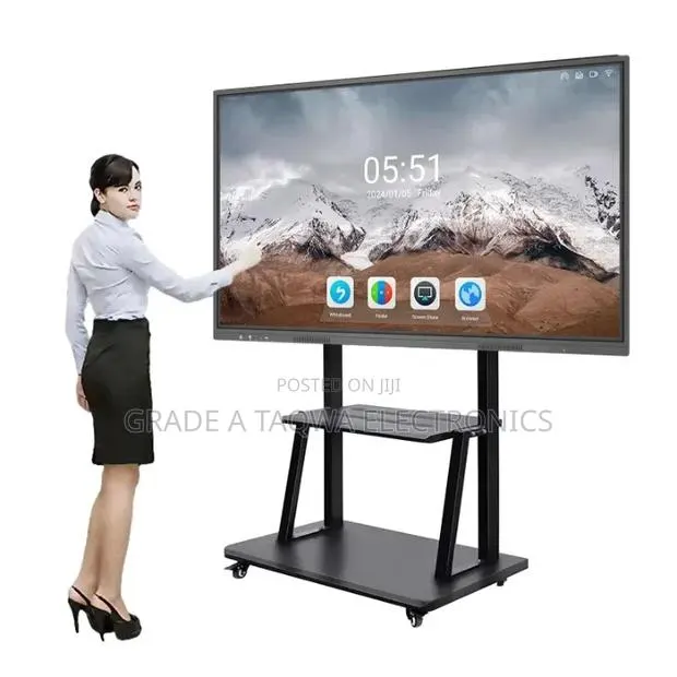 Excellent / 32-75 Inches Mobile TV Stand · Photo 1
