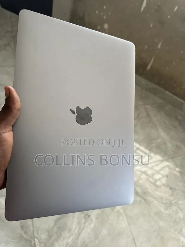 Laptop Apple MacBook Pro 2017 16GB Intel Core i5 eMMC 256GB · Photo 1