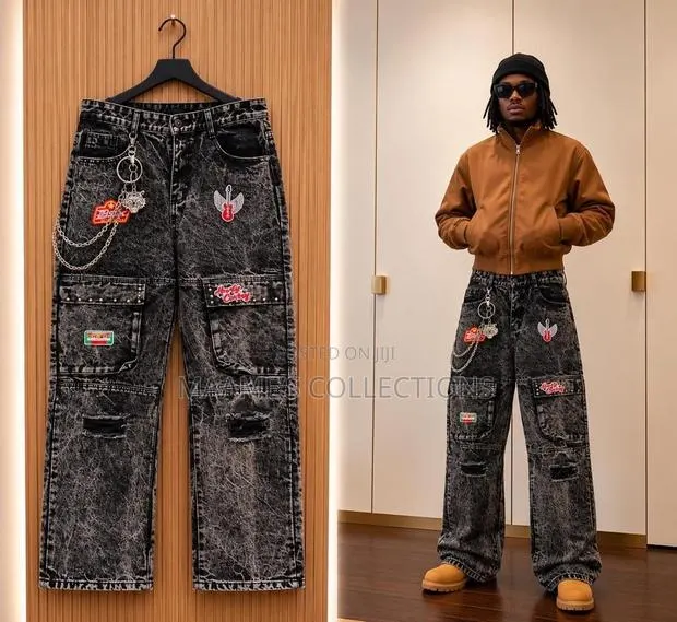 Trendy Men’s Loose Fit Denim Trousers · Photo 1