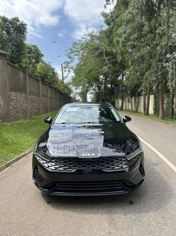 Kia K5 EX 2023 Black · Photo 1