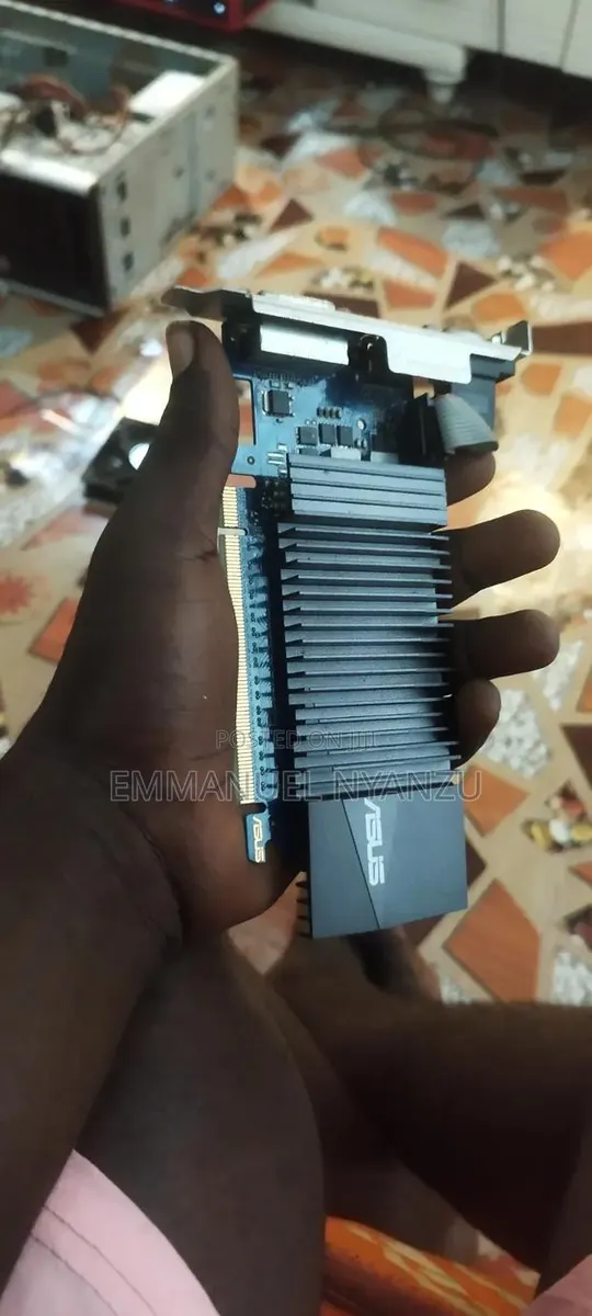 Graphic Card · Photo 1