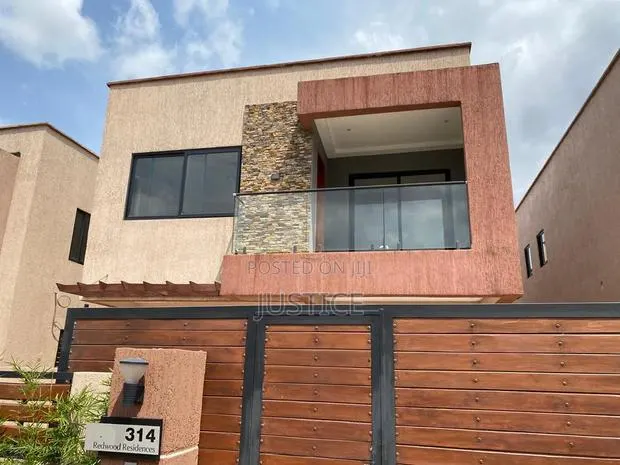 3bdrm Duplex in Ayi Mensah, Oyarifa Mall Area for rent · Photo 1