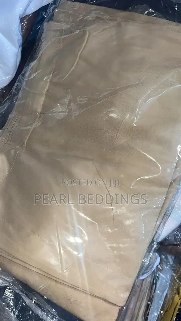 Breathable Luxurious Pure 100% Cotton 1 Fitted Sheet With 2 Pillowcase · Photo 2