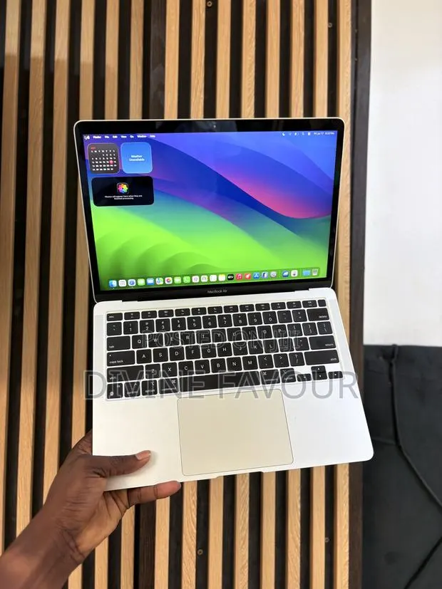 Laptop Apple MacBook Air 2020 M1 16GB Apple M1 SSD 256GB · Photo 1