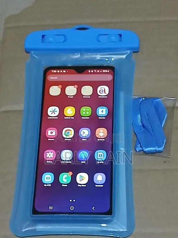Water Proof Phone Case · Photo 1