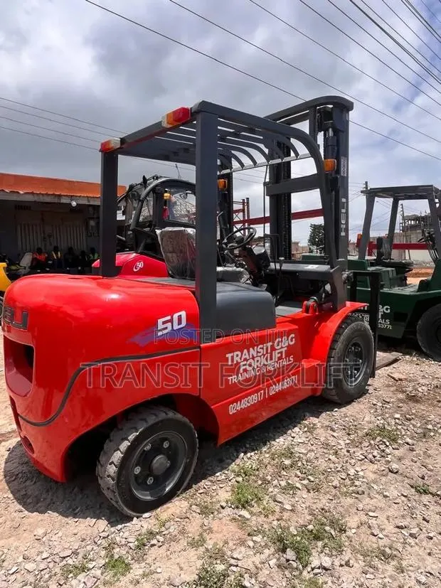 ForkLift for Sale · Photo 3