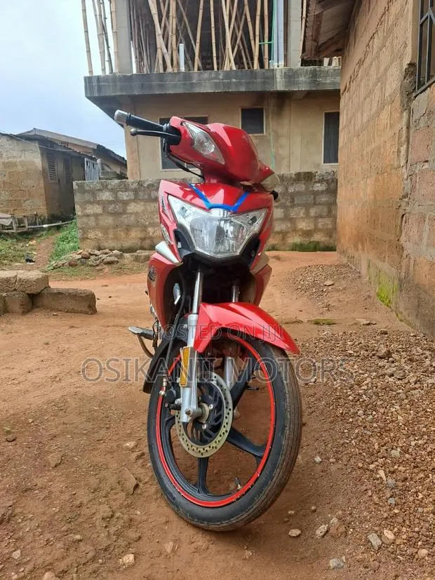 Apsonic AP110 2026 Red · Photo 1