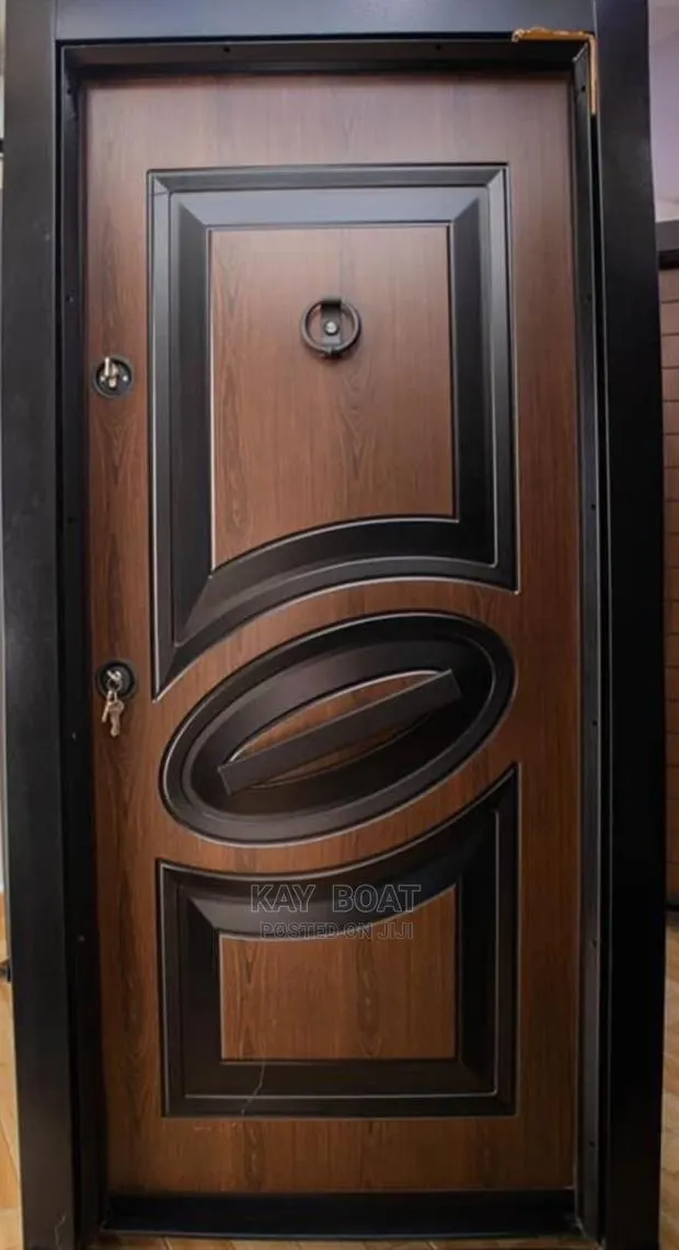 Massive Armored Single Door · Photo 1