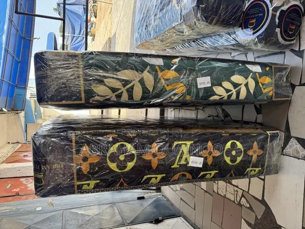 10inches Fiber Double Mattress for Sale · Photo 1