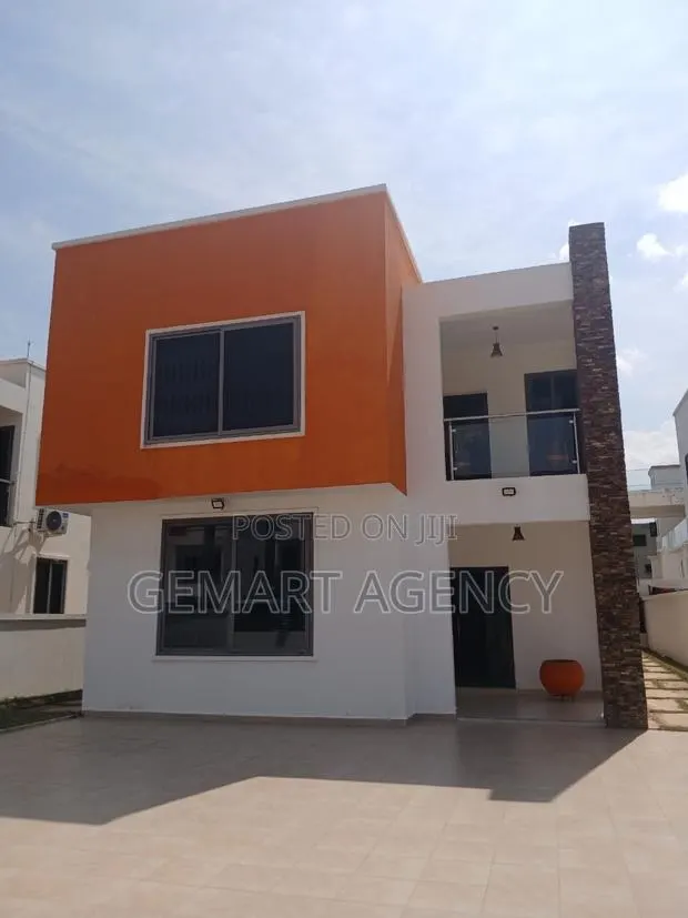 Furnished 4bdrm House in East Legon for rent · Photo 1