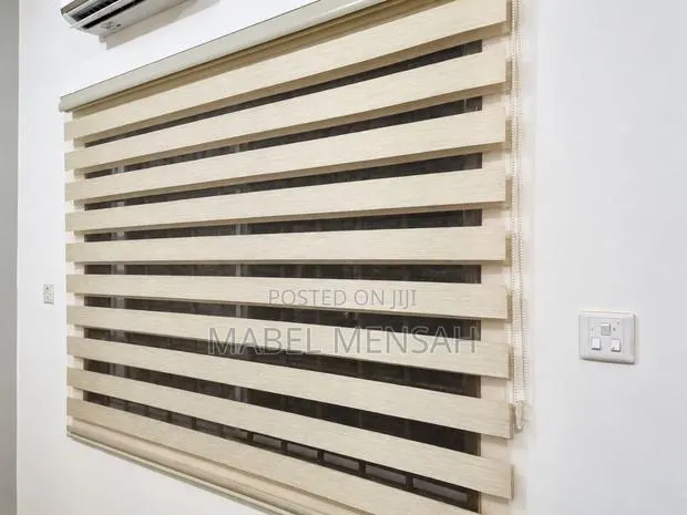 Window Blinds · Photo 1