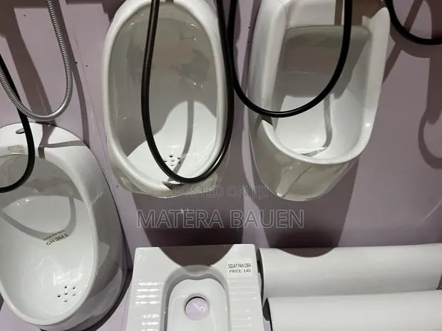 Urinal Pot for Male Washroom · Photo 1