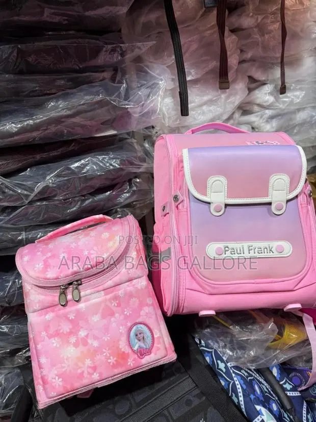 Complete Uk Stock With Lunch Bag · Photo 1