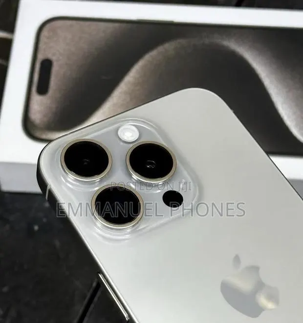 New Apple iPhone 15 Pro Max 512 GB Gray · Photo 1