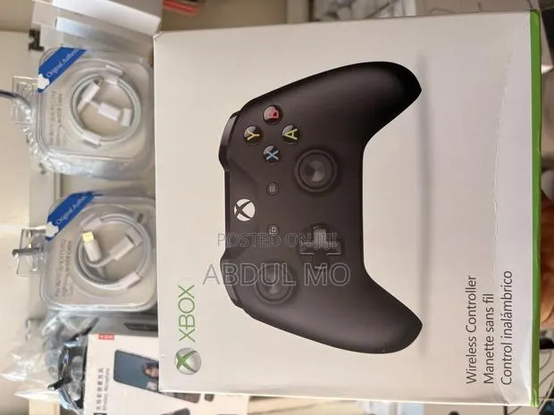 Xbox One Controller · Photo 1