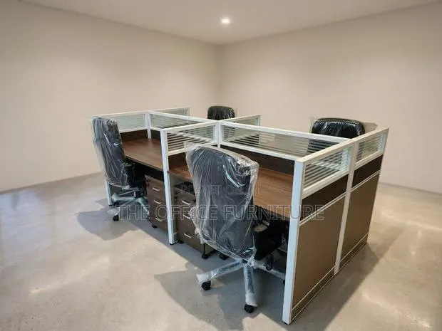 Office Workstation · Photo 1