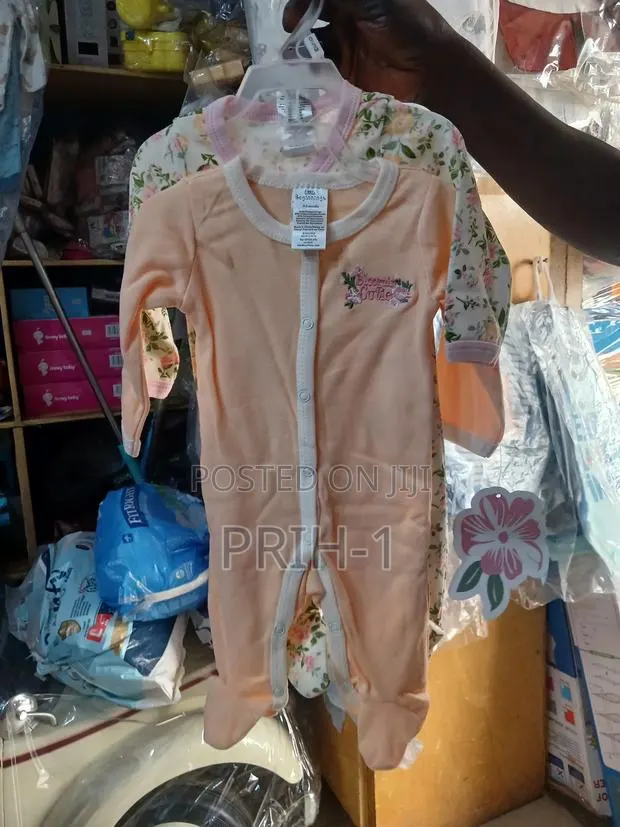 Set of Sleep Suits · Photo 1