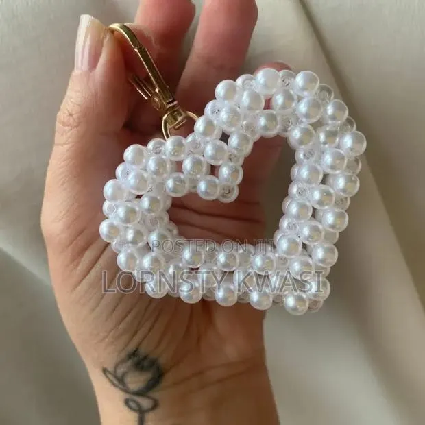 Luxury Handmade Bead Keychain for Weddings and Birthday Party Favors · Photo 1