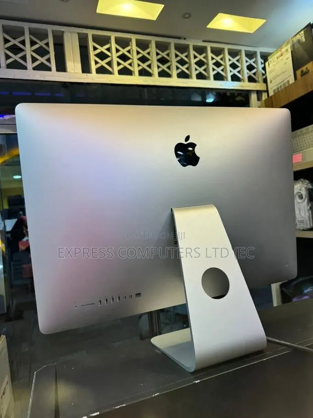 Desktop Computer Apple iMac 32GB Intel Core i7 HDD 1T · Photo 1