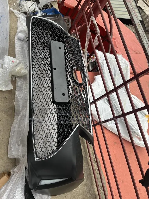 Complete Front Bumper Corolla 2012-2013 · Photo 1
