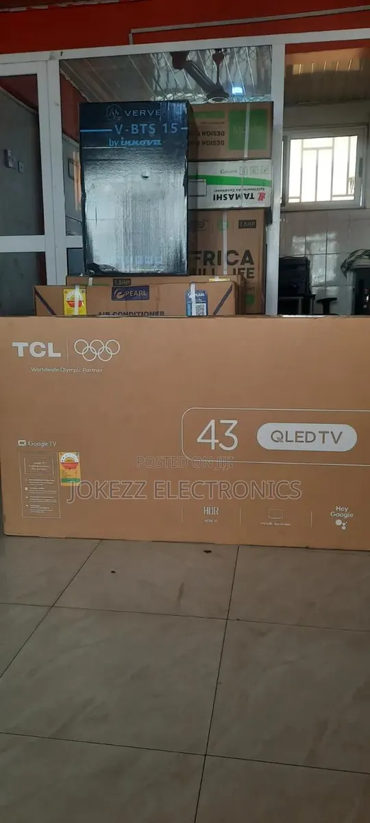 TCL 43" Smart TV · Photo 1