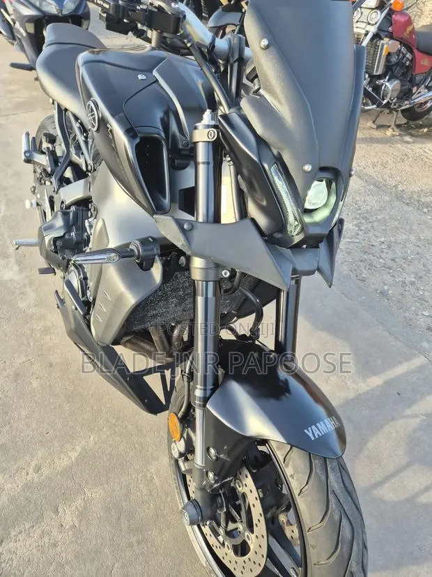 Yamaha 2023 Black · Photo 1