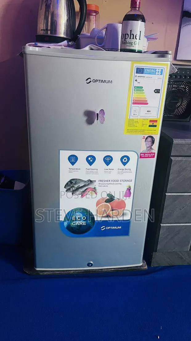Optimum Table Top Fridge · Photo 1