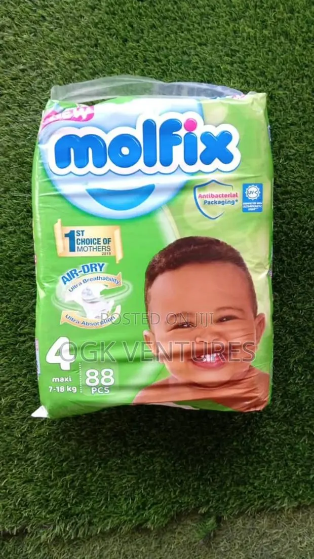 Molfix Size 4 Baby Diaper · Photo 1