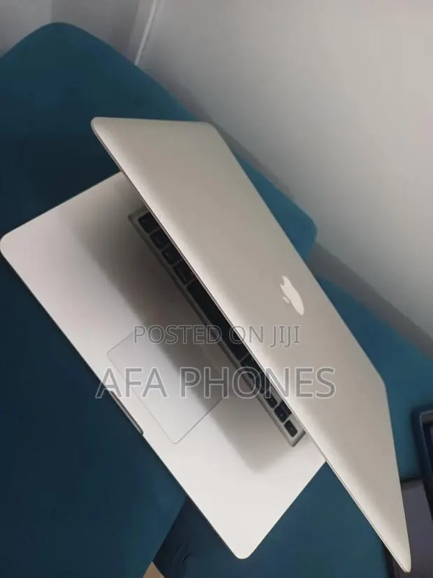Desktop Computer Apple Mac Pro 12GB Apple M4 HDD+SSD 512GB · Photo 1