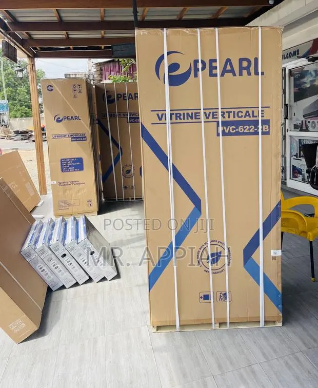 Choose Original Pearl PVC-622 2 Door Beverage Cooler(White) · Photo 1
