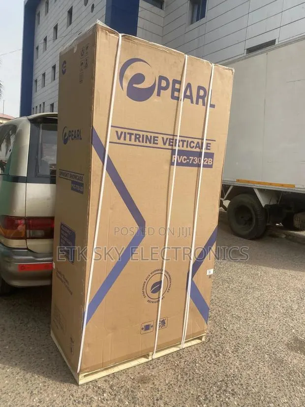 Modernistic Pearl PVC-730-2b Double Door Display Fridge · Photo 1