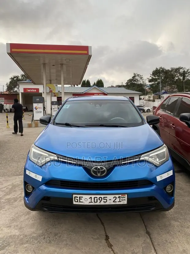 Toyota RAV4 LE AWD (2.5L 4cyl 6A) 2016 Blue · Photo 1