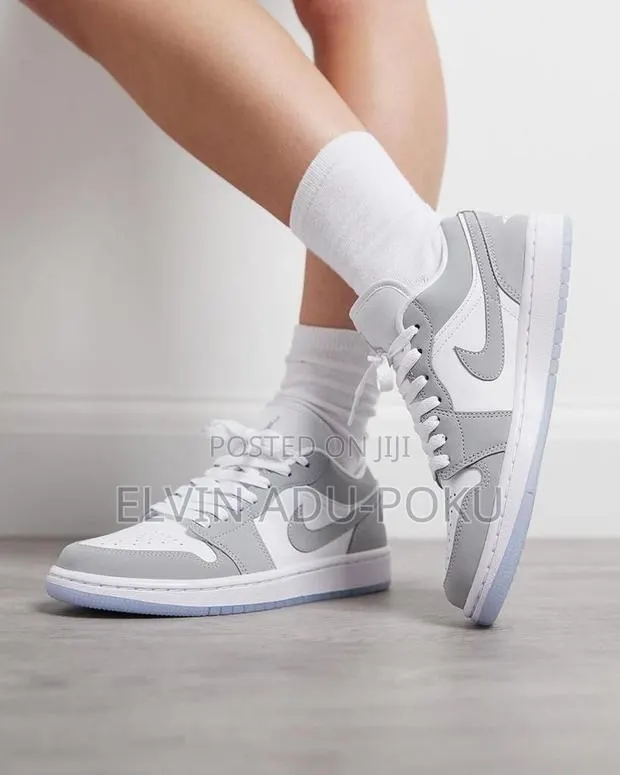 Nike Air Jordan 1 “ White | Wolf Grey “ Sneaker · Photo 1