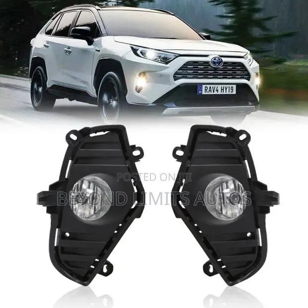 Toyota Rav4 2019,2020,2021,2022 Fog Light and Cover · Photo 1