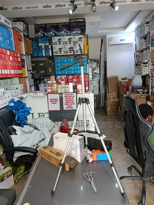 Tripod 3110 · Photo 1