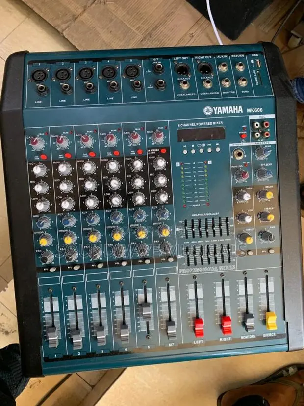 Yamaha Mk 600 · Photo 1
