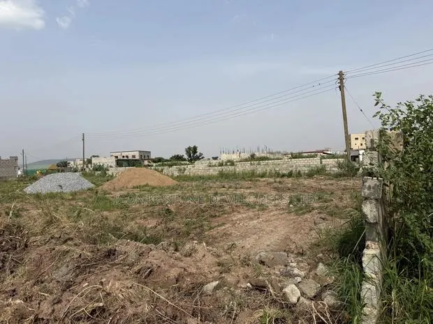 Land for Sale at Amrahia · Photo 1