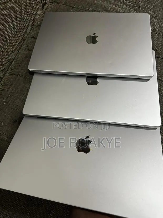 Laptop Apple MacBook Pro 2021 M1 Max 32GB Apple M1 Max SSD 512GB · Photo 1