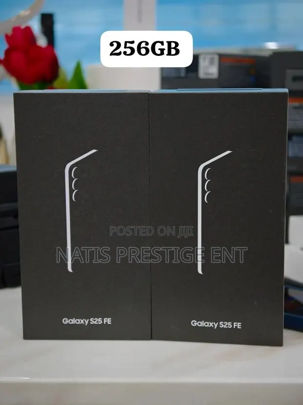 New Samsung Galaxy Note 10 Plus 256 GB Black · Photo 1