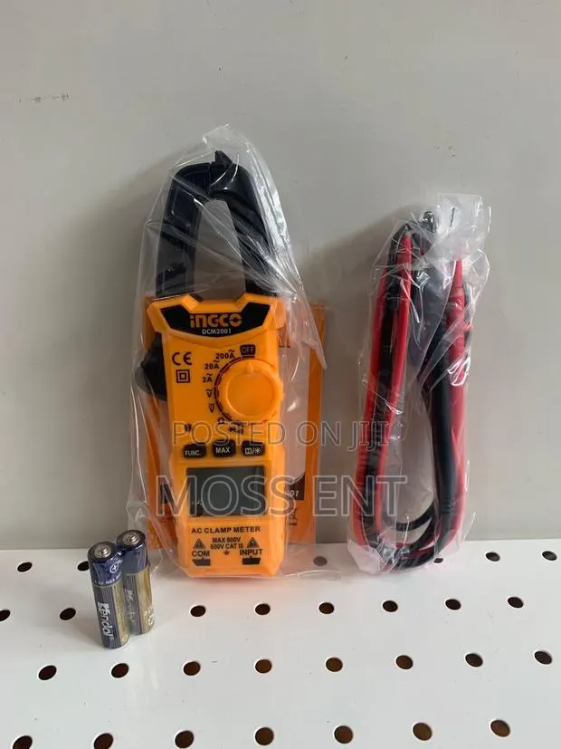 Digital Ac Clamp Meter 2000 Counts - Dcm2001 · Photo 1