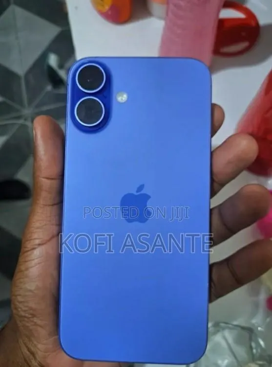Apple iPhone 16 Plus 256 GB Blue · Photo 1